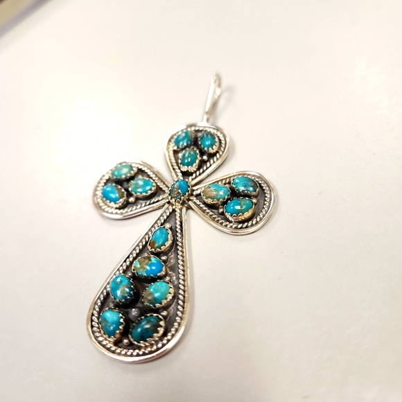 Large Turquoise cross pendant - Picture 3 of 5